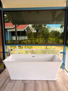 Volcano view Breakfast & Jacuzzi - 4