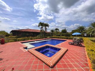 Estate, Jacuzzi, Pool, BBQ, Events, Parque del Cafe - 2