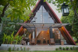 The Angla Hidden Cabin in a Cinnamon Garden - 9
