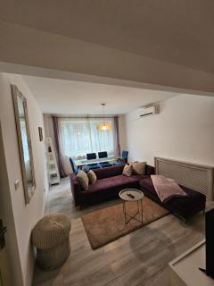 Alecsandri Crib - 3