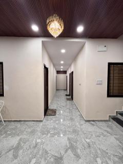 LUXURY VILLA with SWIMMING POOL - 7
