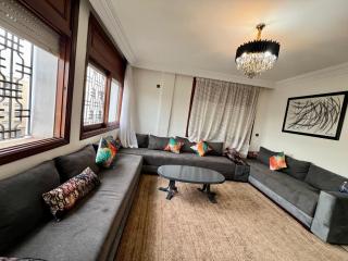 Luxury Apartment Casablanca - Moulay Idriss, City Center - 9