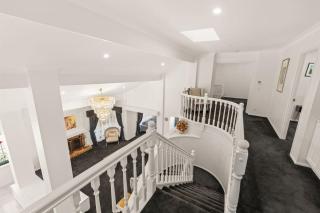 Family Retreat Private Poo Multi Living Full AC - 7