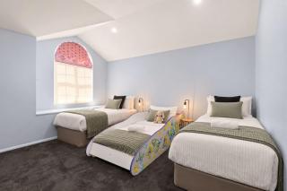 Family Retreat Private Poo Multi Living Full AC - 5