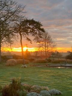 Beautiful accommodation in stunning Suffolk countryside - 3
