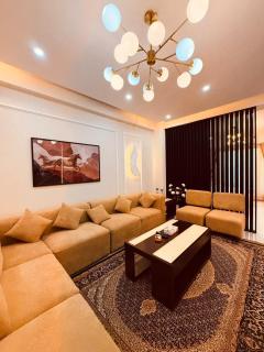 Private 1BR Work Relax Near New Airport - 3