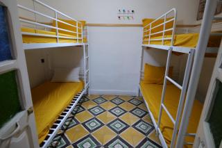 Hostal Valencia - private room with bathroom - 5