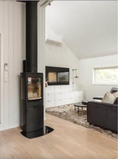 ARCTIC TOWNHOUSE - Cozy Winter Garden & Fireplace - 0
