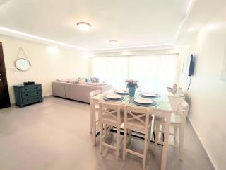 Chic Beach Apartment - 3 min to the Beach - 7