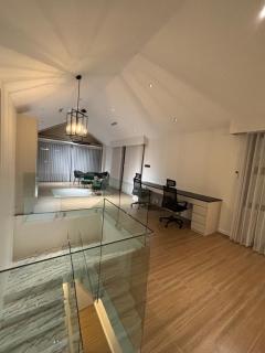 Tricabel Villa 3 Modern 4-Bedroom Luxury Retreat in Ezulwini - 8