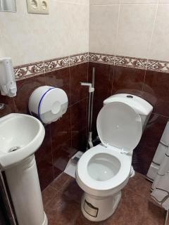 Avero Guest House 1 - 5