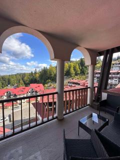 Grand Panorama Residence Pamporovo - 2 Bedroom Family Mountain Apartment - 1