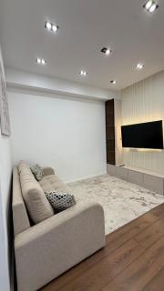 Cozy New Apartment - 5