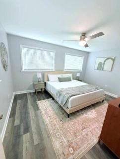 Spacious 5BD 2BA Home Close To Oakbrook - 3