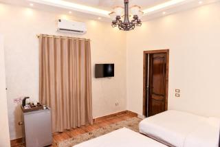 Hur magic pyramids Hotel - 2