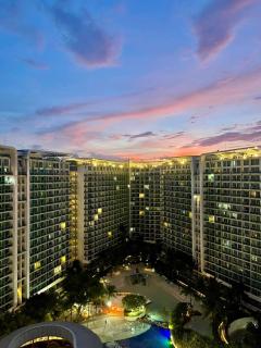 Crimson's Escape Parañaque -Solace Unit Azure Urban - 7