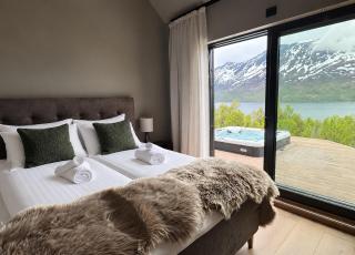 LyNora Lodge - A private fjord retreat - 2