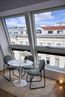 Dreamy Blue Penthouse in Central Vienna - 5