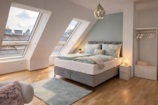 Dreamy Blue Penthouse in Central Vienna - 1