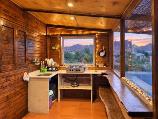 Maron Roof - 4
