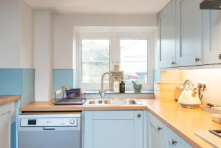 Spacious Cottage Parking nr Saunton Sands - 3