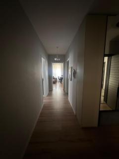 Xhenis Apartment - 9