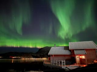 Spectacular Waterfront Fishermans Cabin - Rorbu - 0