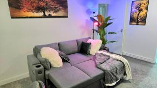 A Cozy 2 bedroom apartment close to NEC Airport - 7
