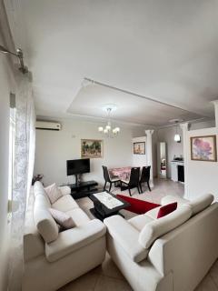 Metro Stay Apartment Tirana Albania - 8