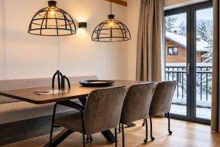 Stylish Loft Apartment with Mountain View near the Lake - 3