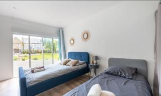 La Perle Cozy Cottage with Garden for 4 People - 4