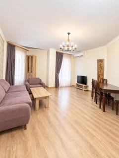 Azure Central Residence - 3
