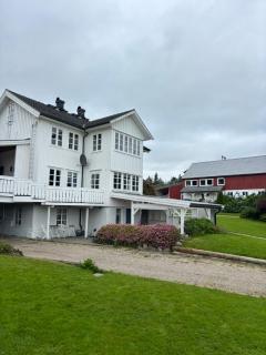 Fjærestua - 8