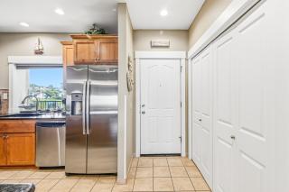 Michaels Beach Place at Shoreline Ridge - 1