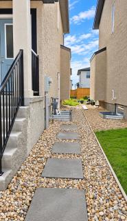 New cozy 2BR private basement suite in Devonshire,Winnipeg - 8
