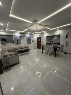 S&S Apartments - 6