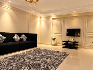 The Casa Charm - 0