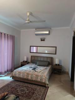Private 3BR Floor in Prime F 6-1,Spacious & Secure - 5