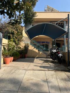Private 3BR Floor in Prime F 6-1,Spacious & Secure - 1