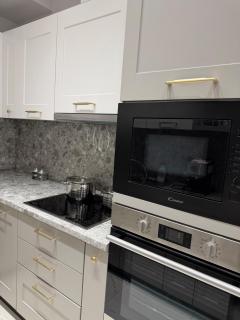 Central Oasis Apartment - 3