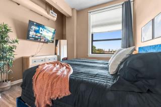 Downtown Cleveland 1BR Walk to Playhouse Square - 4