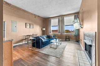 Downtown Cleveland 1BR Walk to Playhouse Square - 1