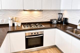 Marina view 3BR, pool, 7-min walk to beach - 2