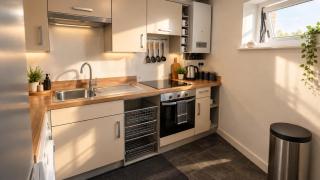 Charming Dartford 2-Bed Apartment - 2