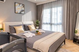 Title Legendary Grand Terrace 2-Bedroom Suite by TVC - 9