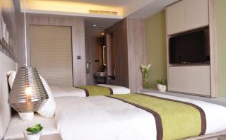Atour Hotel Qingdao Olympic Sailing Center May Fourth Square - 1