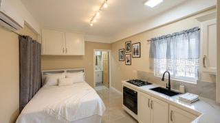 West Coast Comfort Stay - 8