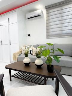 Luxury and Modern Comfort with Private Terrace - 0