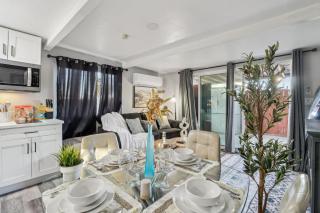Entire Private Home with 2 Bedrooms, Gated Yard, 2 Parking, Fast WiFi, Laundry, Available Now - 5