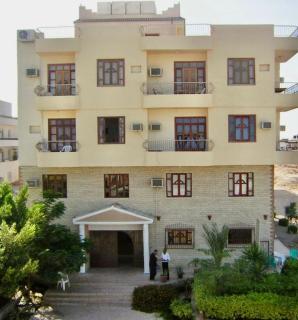 Matthias Luxury Apartment - Modern in Hurghada - 4